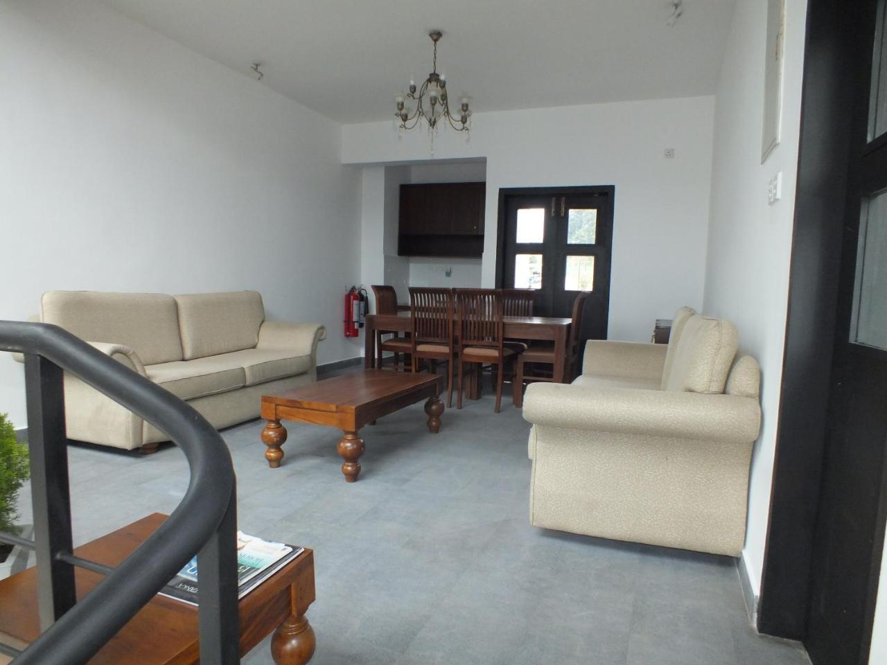 Cottage 42 Νουβάρα Ελίγια Εξωτερικό φωτογραφία